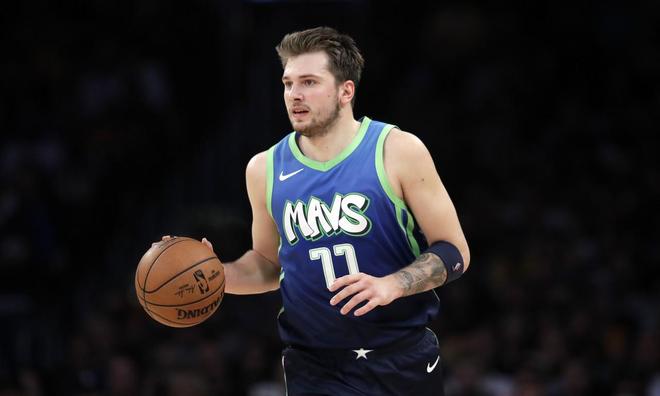 哈登107次破40+詹姆斯79次领跑得分榜