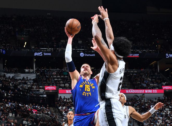 掘金收官战策略曝光：主动让出第三名迎战森林