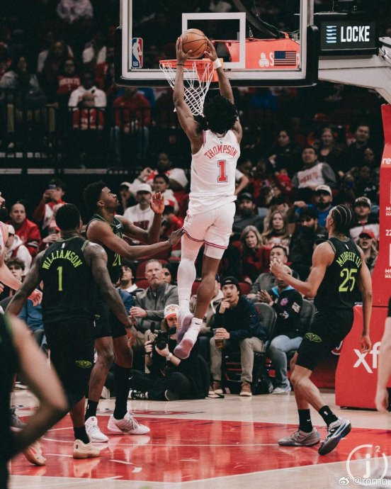 阿门·汤普森投篮效率垫底引热议 球队期待与现